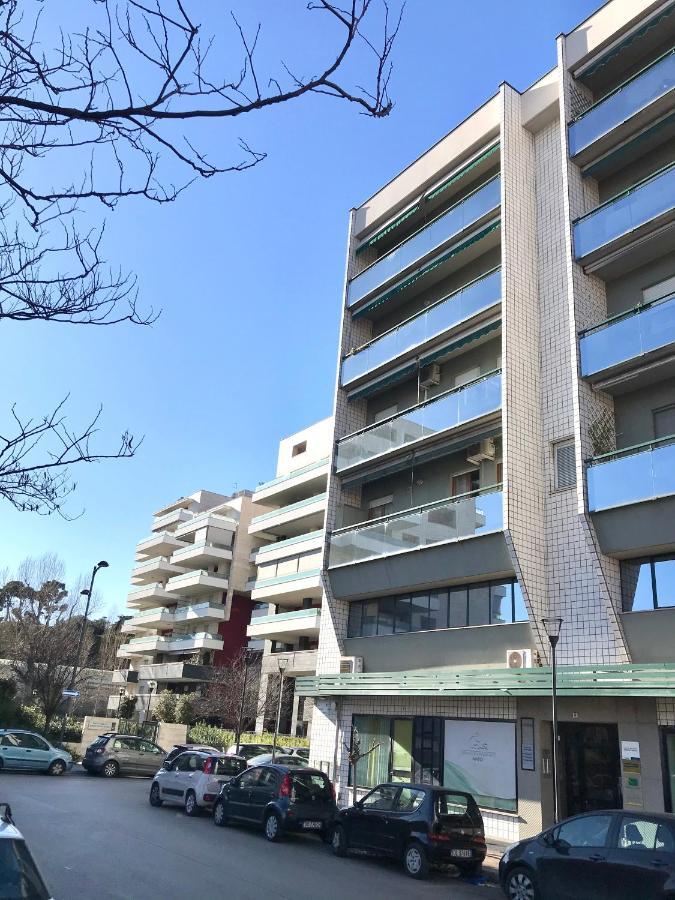 Skyescape Pescara Centro Lägenhet Exteriör bild